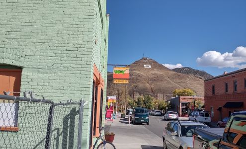 The Green Cat Gallery