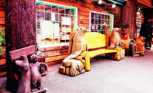 Grandfather Tree Gift Shop