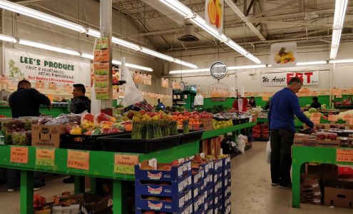 Lee's Produce