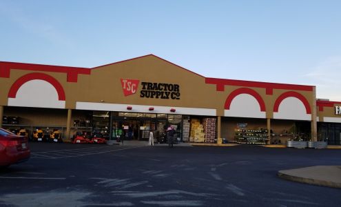 Tractor Supply Sevierville