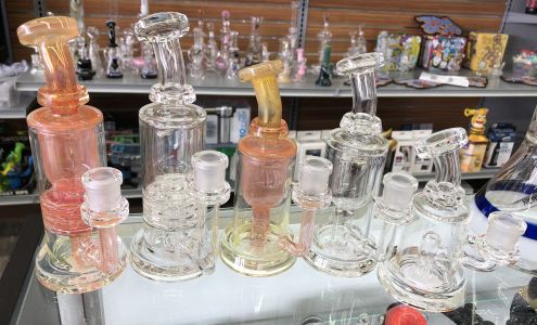 Bone’s Smoke & Brew