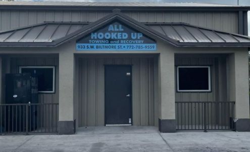 All Hooked Up Towing