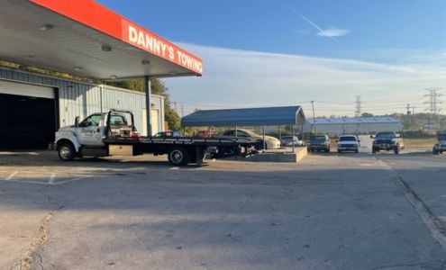 Danny's Towing