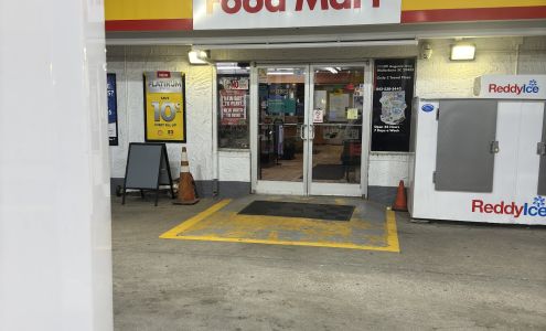 Circle C Travel Plaza