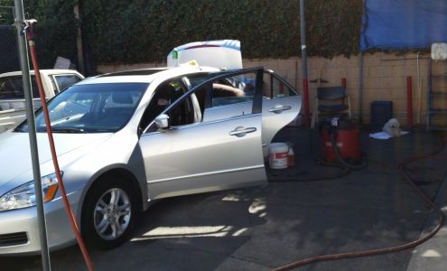 Frank 2000 Detail Center