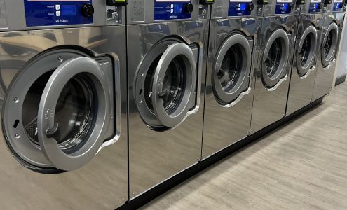 Spin City Laundry Lacey