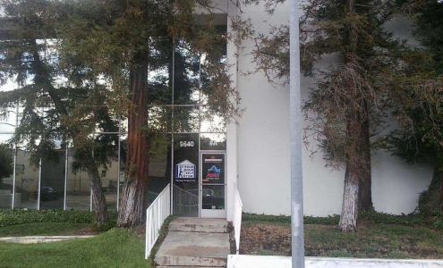 At Your Door Self Storage! Chatsworth