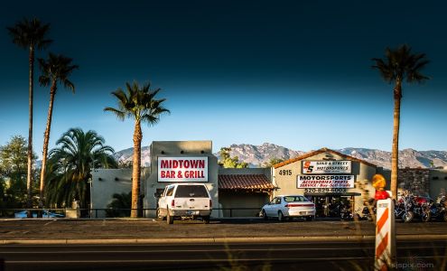 Tucson Twisted Cycles