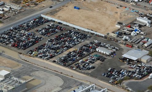 U-Pull Auto Parts @ Dis & Dat Auto Recycling