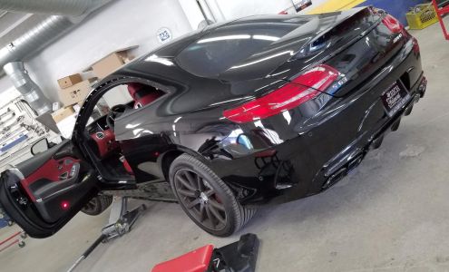 Rich and Famous Auto Body