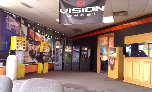 Broadway Glass & Customs