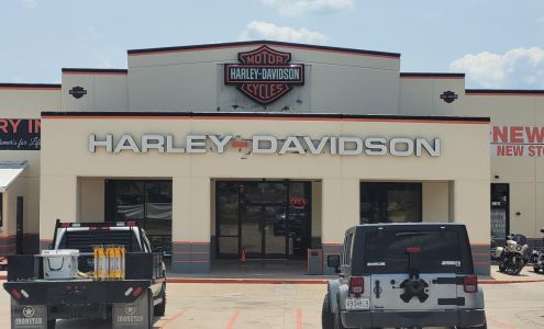 Blacktop Harley-Davidson