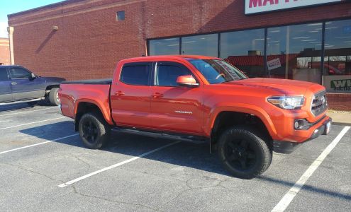 Leonard Buildings & Truck Accessories