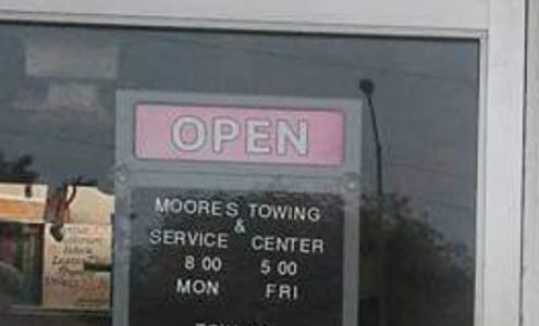 Moore's Towing & Services