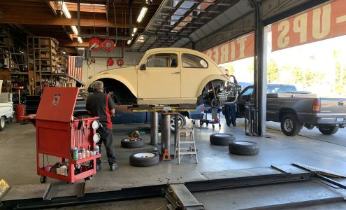 Brothers Automotive on Rosecrans