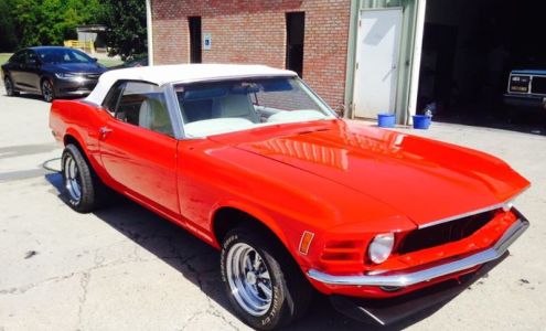 Peach Auto Painting & Collision