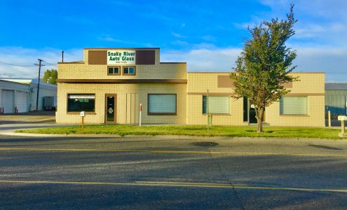 Snake River Auto Glass