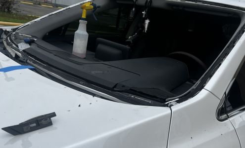 AR Auto Glass