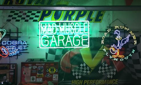 Mad Muscle Garage