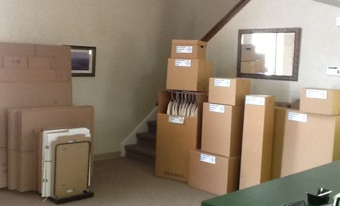 U-Haul Neighborhood Dealer