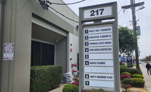 Peninsula Auto Works