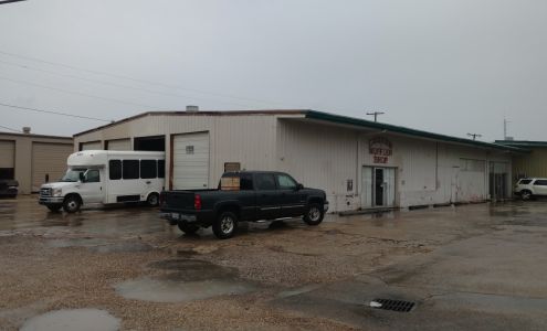 Ed's Custom Muffler Shop