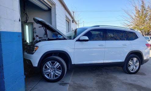 Herrera Service Volkswagen Specialist