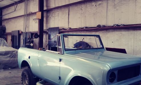 214 Auto Body and Collision,LLC