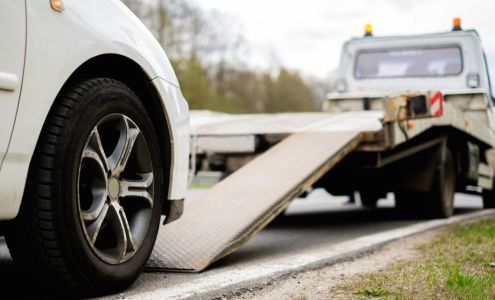 AMR Auto Repair & Towing