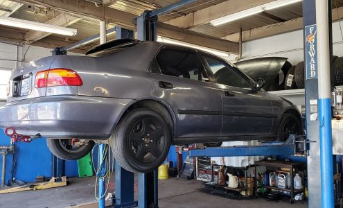 Summit Avenue Service Station