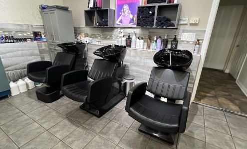 Saraya Salon