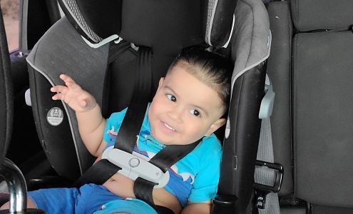 Andy’s hair salon 3123 suite B Nederland Ave, Nederland Texas 77627