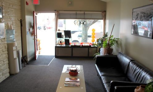 Hot Hands Massage & Facial Spa