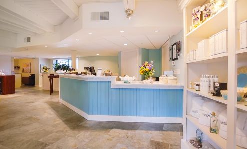 Calladora Spa at Lake Lawn Resort 2400 Geneva St, Delavan Wisconsin 53115