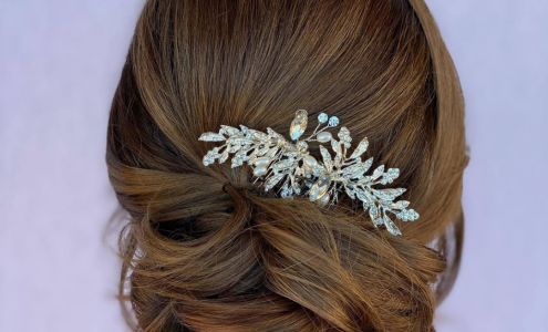 Janelle Alexis Salon