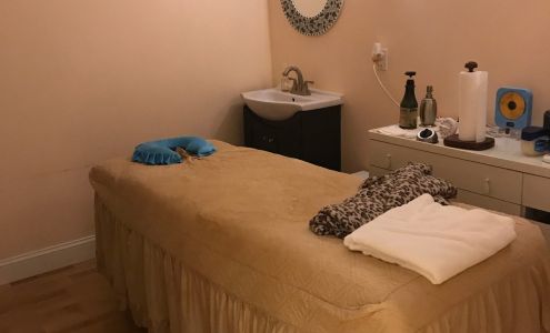 Royal Nails & Spa 1866 Post Rd E, Westport Connecticut 06880