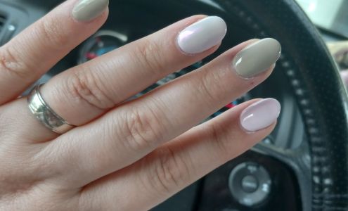 Hollywood Nail 9247 Waukegan Rd, Morton Grove Illinois 60053