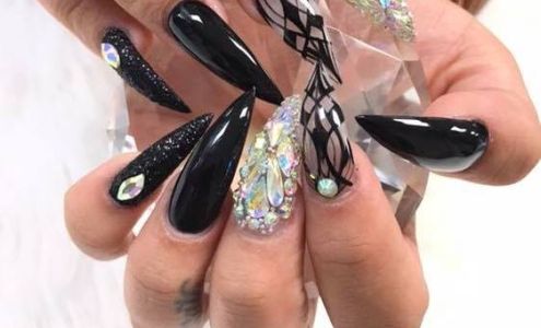 Sapphire Nails & Spa