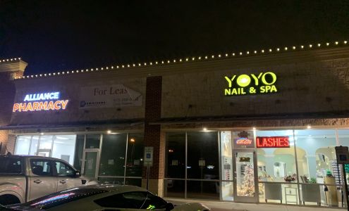 YoYo Nails Spa