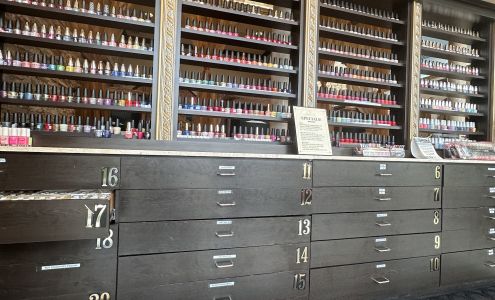 Venetian Nail Spa - Sugar Land University Commons