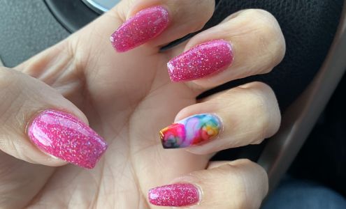 Signet Nail Spa
