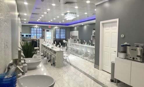 Epic Nail Bar