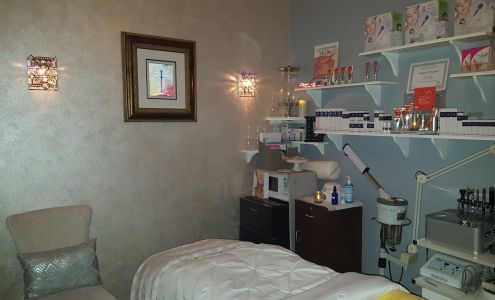 Dragonfly Skin and Wellness