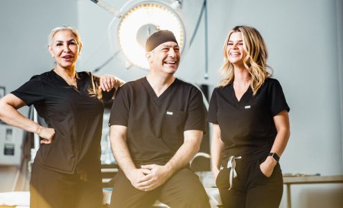 Azar Plastic Surgery: Kouros Azar, MD