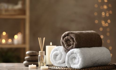 Qi Escentials at Sola Salons Belmar