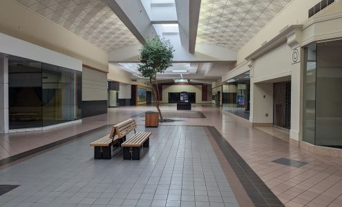 Arrowhead Mall LLC