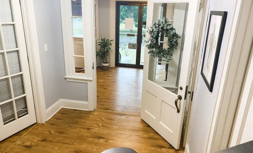 Harmony Falls Massage Clinic and Spa- Woodstock 304 W Jackson St, Woodstock Illinois 60098