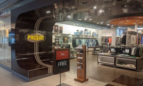 PacSun