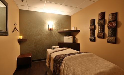 Massage Heights Bandera