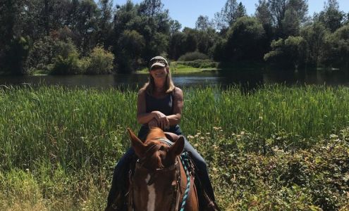 A Healing Moment Massage and Spa